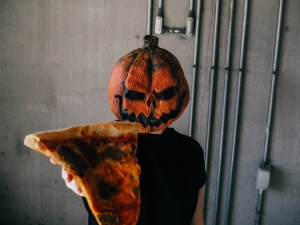 Halloween pumpkin and pizza