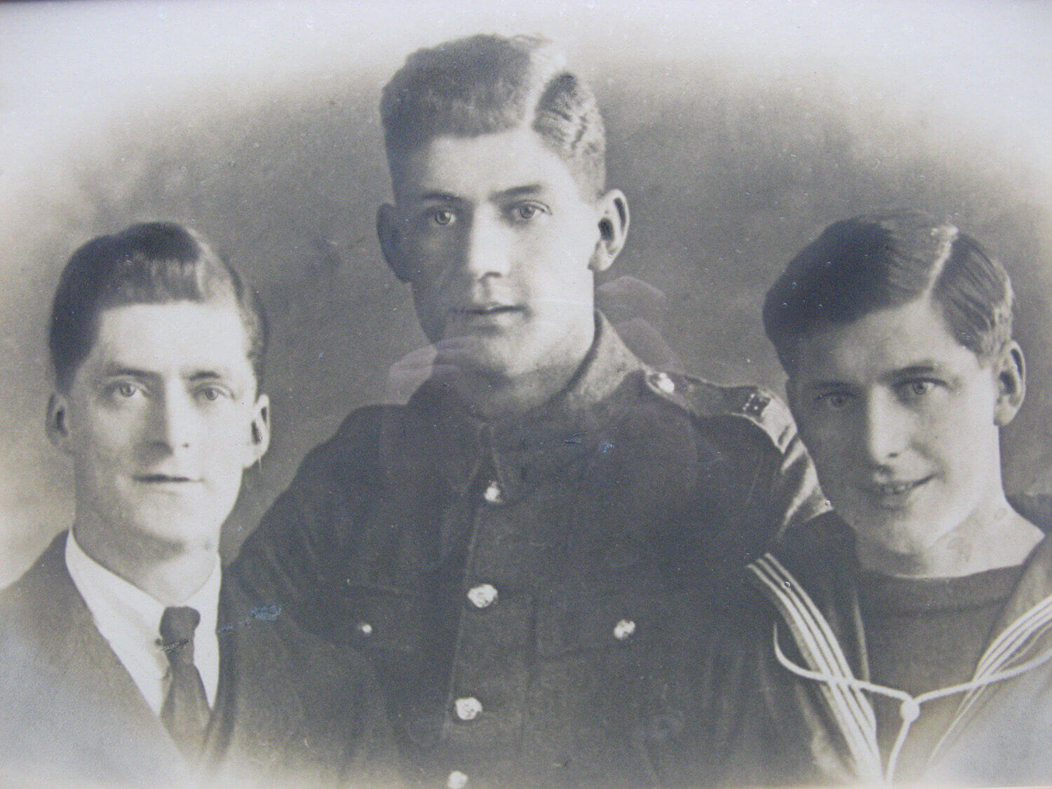Harry, Ray and Phil Cavanna in RAF, Army and Royal Navy uniforms at the end of the Great War in 1918