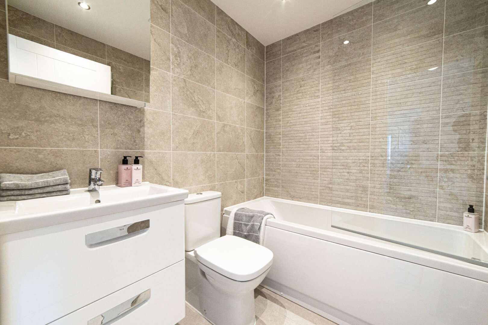 Cavanna Homes_Bude Bellevue Show Home-29 (1)